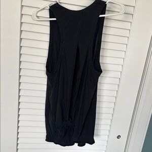 Lululemon Black Sleeveless tie open back Women's Top